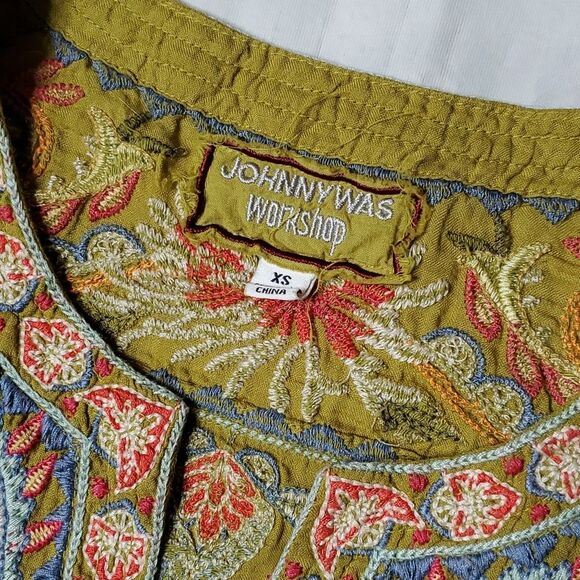 Johnny Was Workshop Tikal Embroidered Swing Blouse - Picture 2 of 6